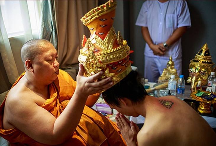 泰国情降中介哪里找？怎么找泰国的情降师傅？泰国阿赞降术师（渠道）