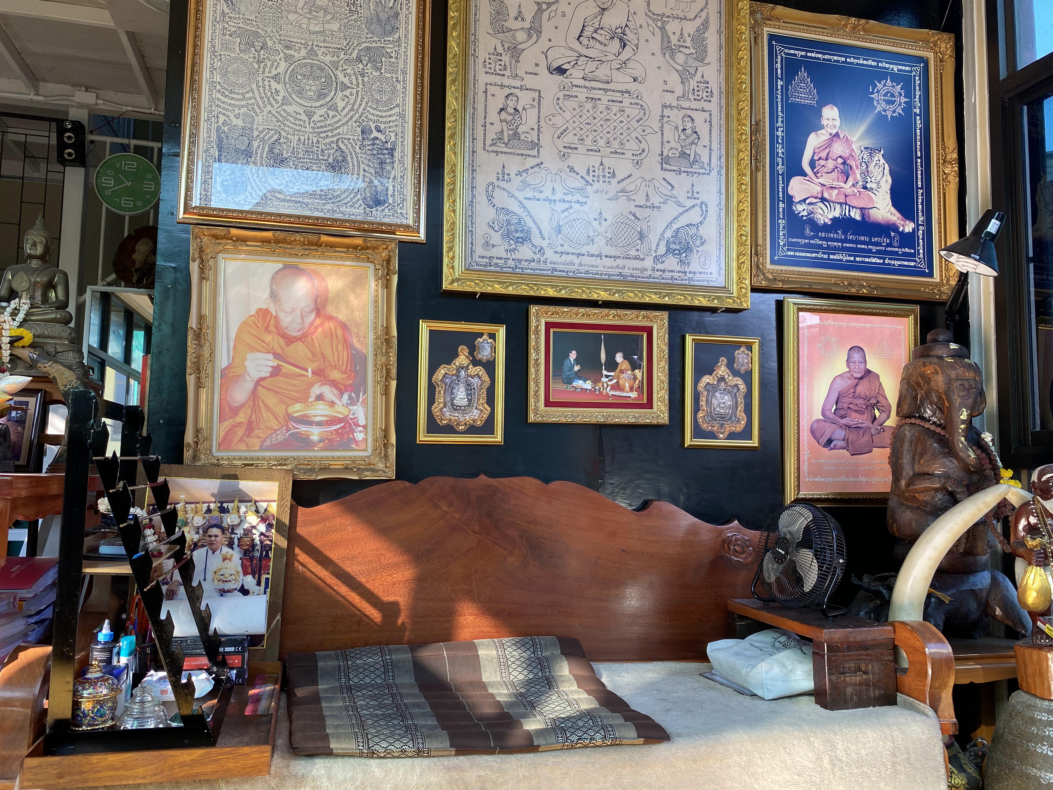 中情降的人会怎样？中了情降有什么行为？中情降症状详解！（干货）