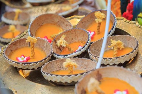 泰国点蜡烛真的管用吗？泰国烧蜡烛法事管用吗？泰国点蜡烛（揭秘）