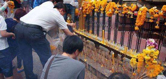 挽回男友魔法最有效的 强制复合的黑魔法 泰国情降法事黑法详解！