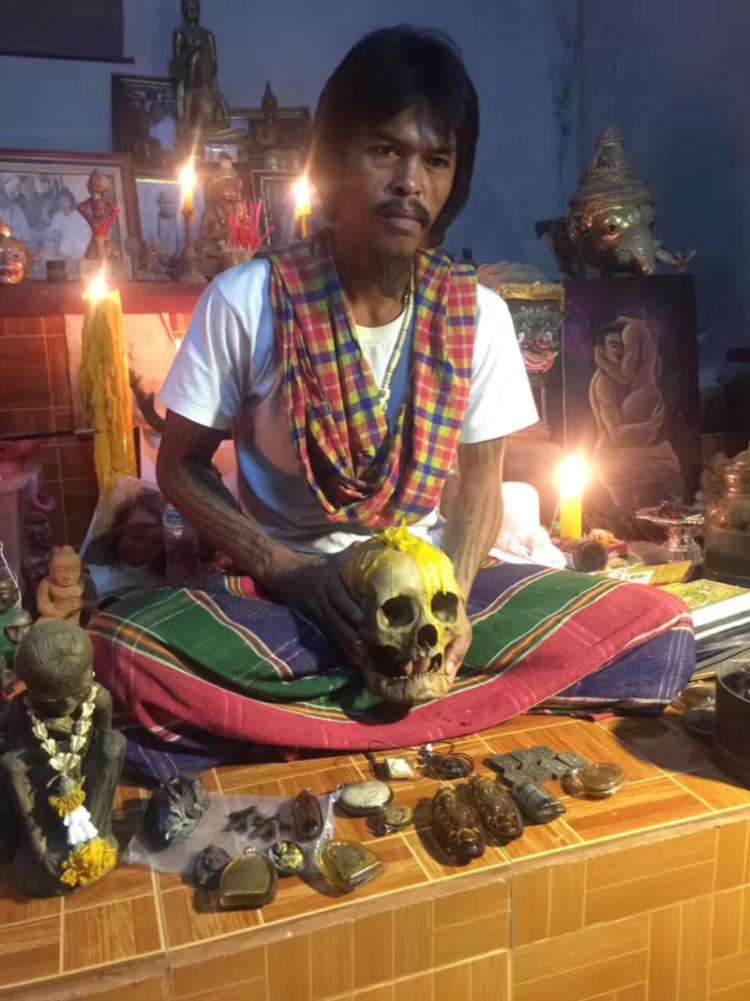 和合术和情降哪个比较厉害呀 情降与和合术的区别详解（解疑）