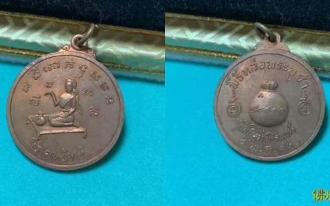 龙婆坤财富招财女神佛牌