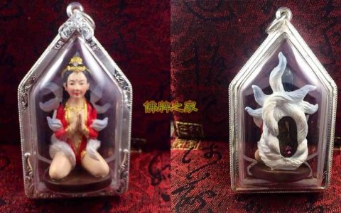 泰国九尾狐仙佛牌龙婆年佩戴型佛牌